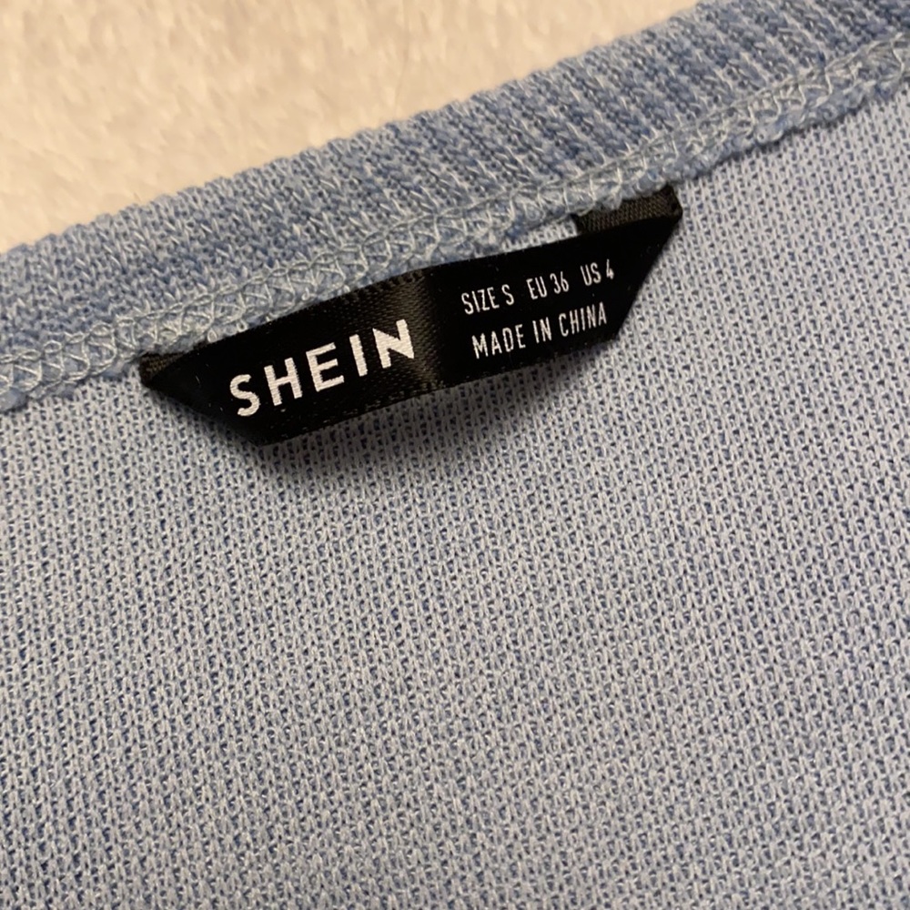 Knit wrap - Picture 2 of 2